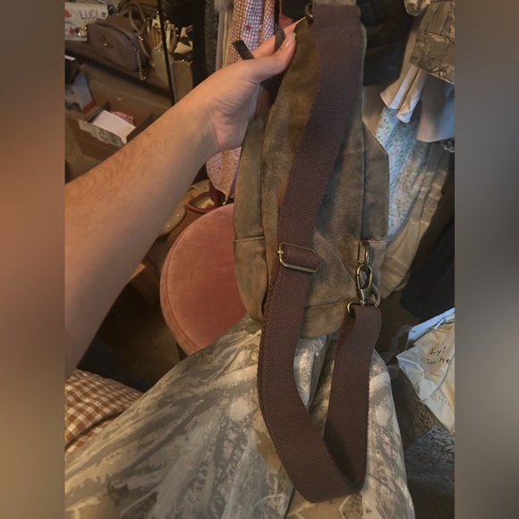 Free people - Picture 3 of 4